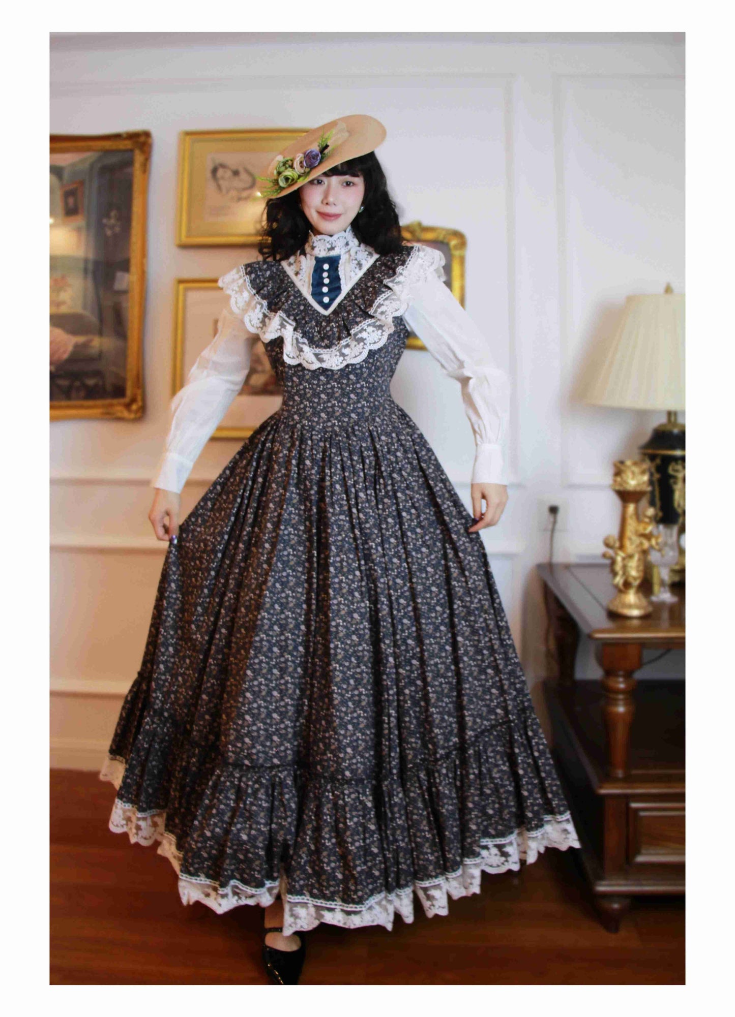 Gunne Sax Remake Floral 70s Prairie Swing Dress