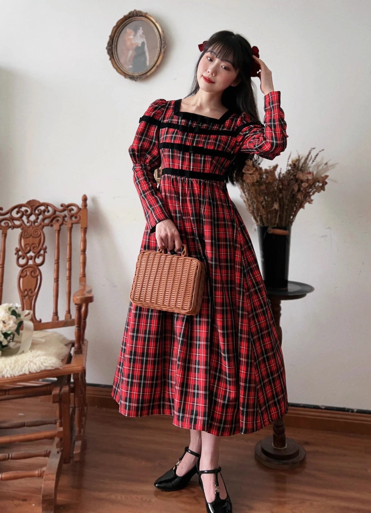 Vintage 70s Tartan Puff Sleeves Dress