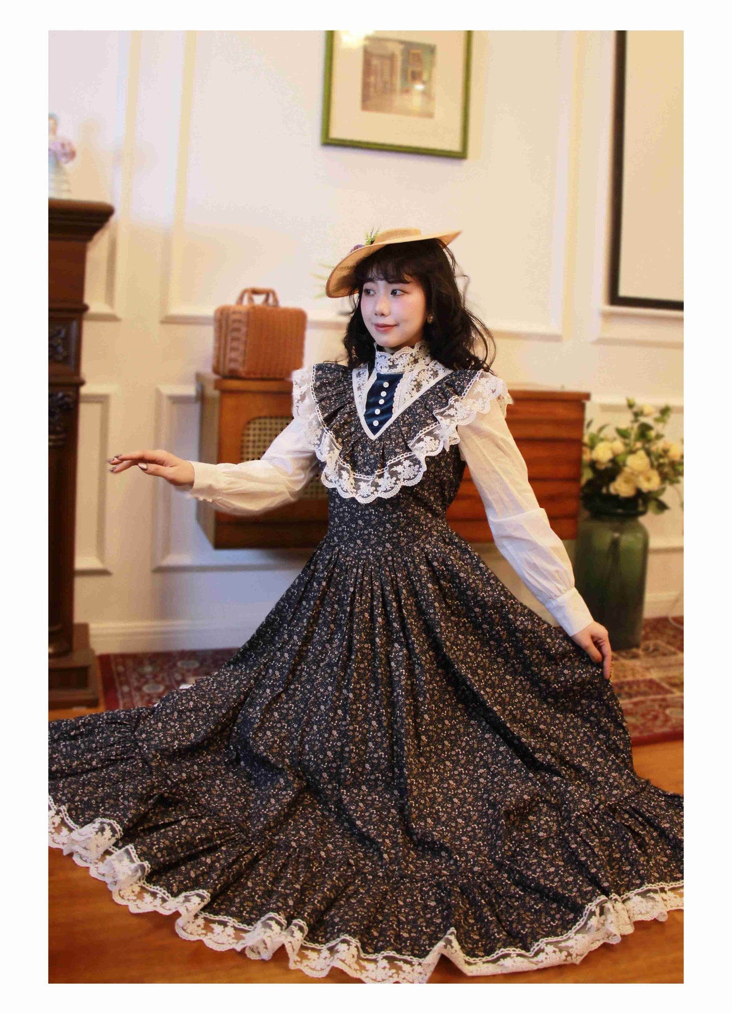 Gunne Sax Remake Floral 70s Prairie Swing Dress