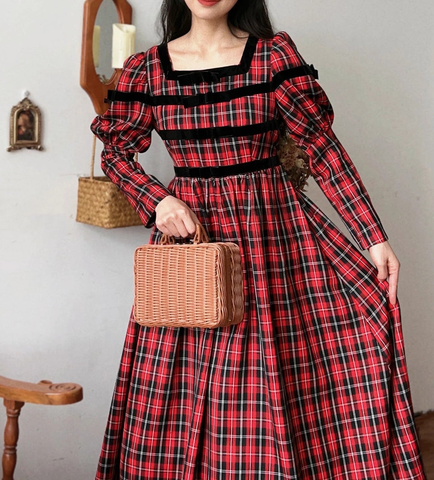 Vintage 70s Tartan Puff Sleeves Dress