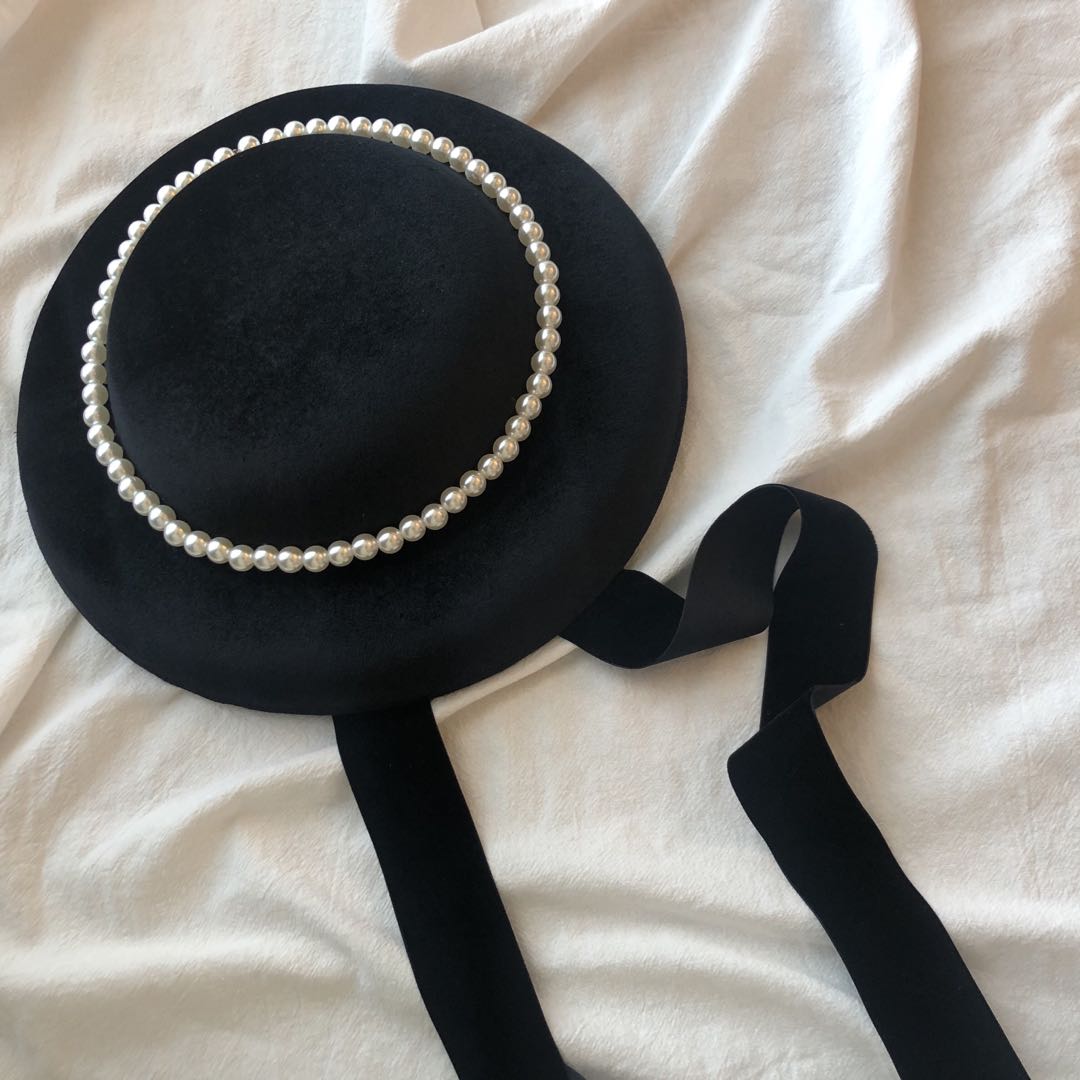 Vintage Style Velvet Black Bonnet with Straps