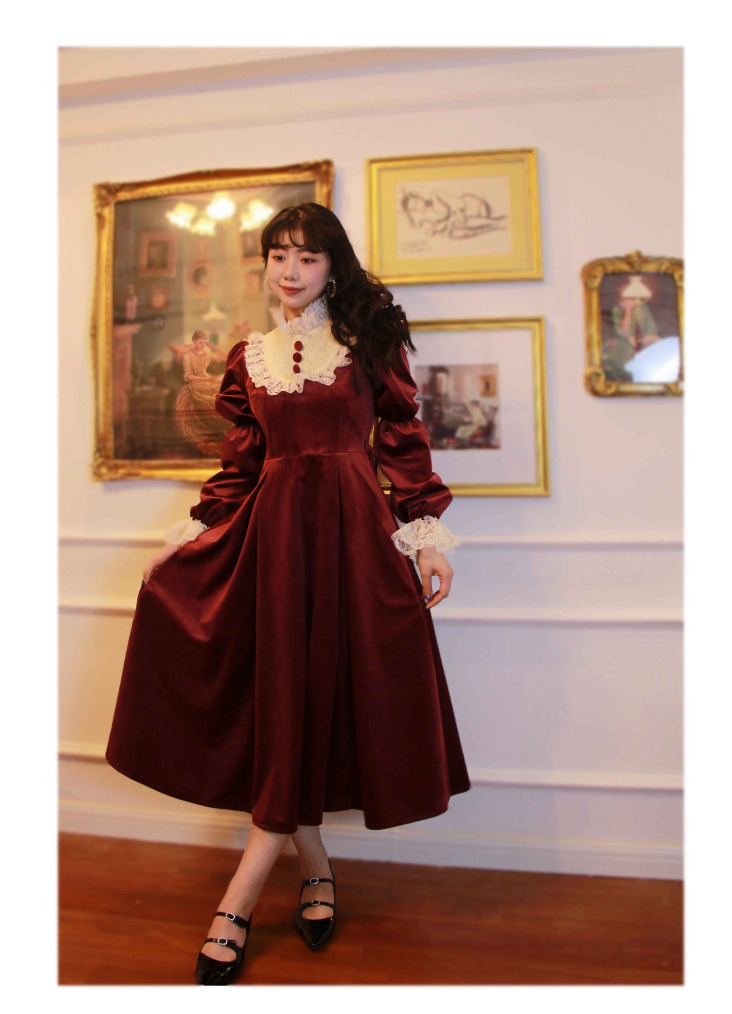 Vintage 30s Lace Stitched Velvet Dress