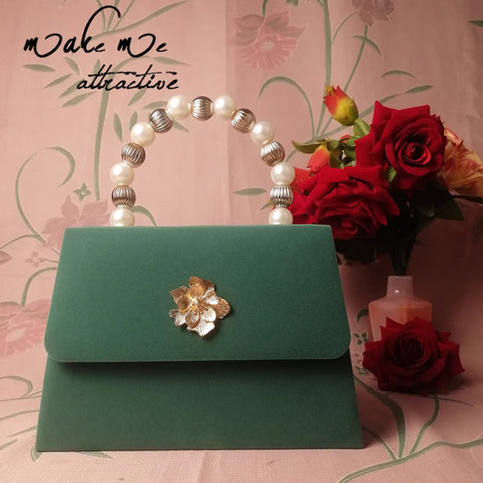 Vintage 30s Velvet Hand Bag
