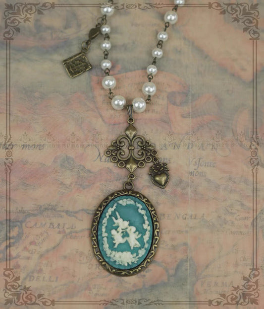 Handmade Vintage Cameo Necklace